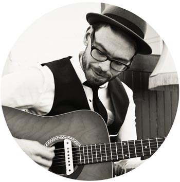 kaj-musician-acoustic-wedding-singer-cornwall